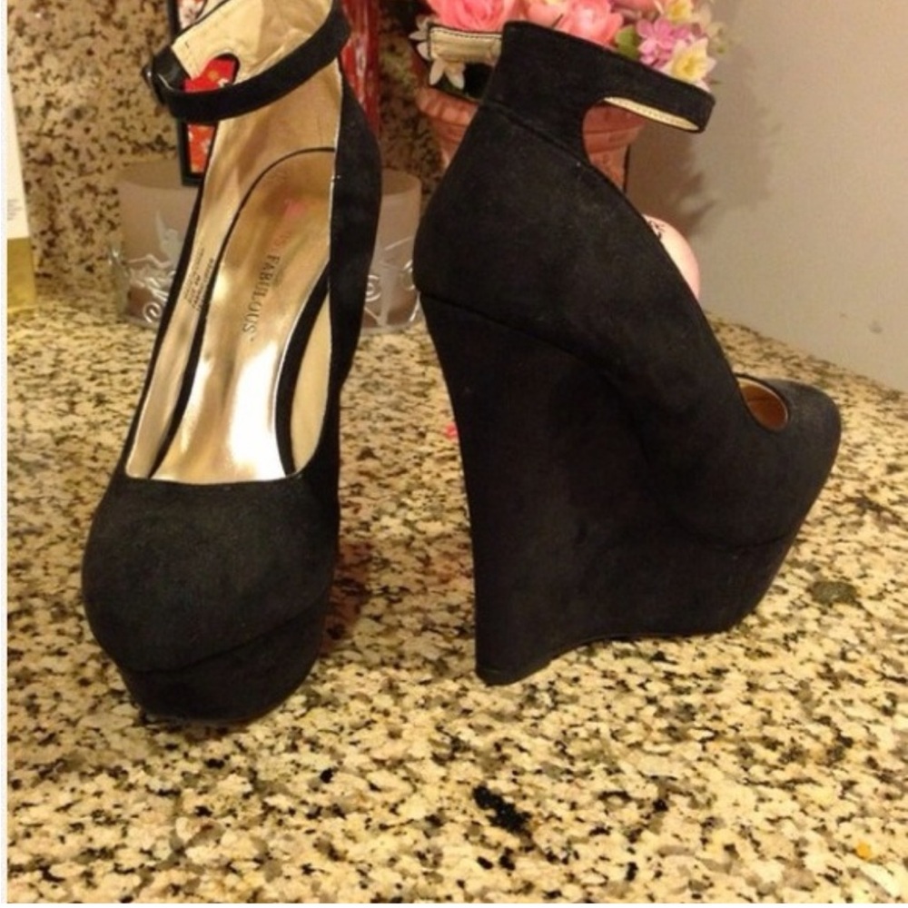 JustFab Black Wedge Heels (NWOT) - Picture 2 of 2